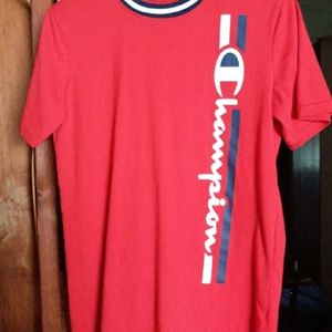 Champion boy tshirt